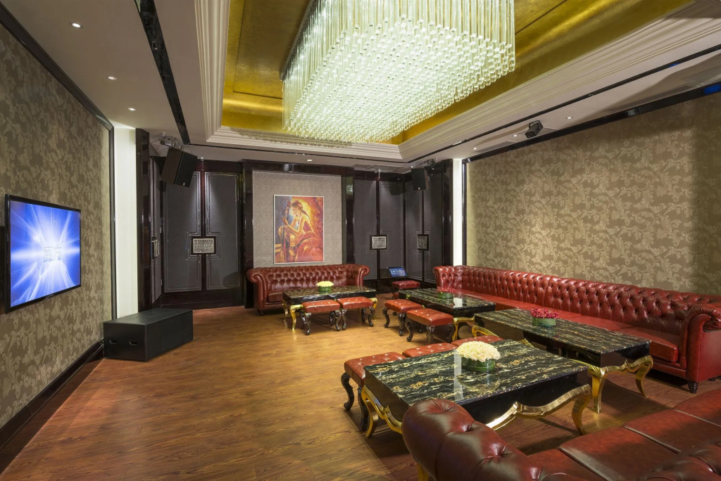InterContinental Heilong Lake by IHG
