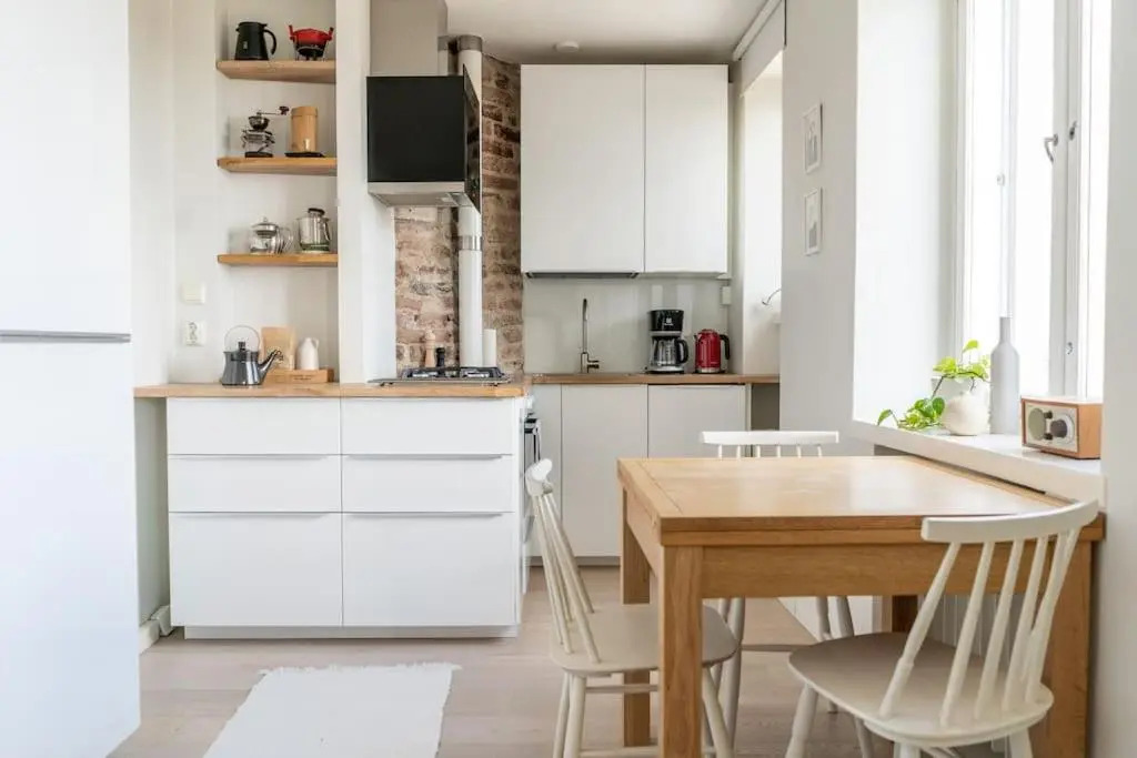 Beautiful upper floor studio in Kallio