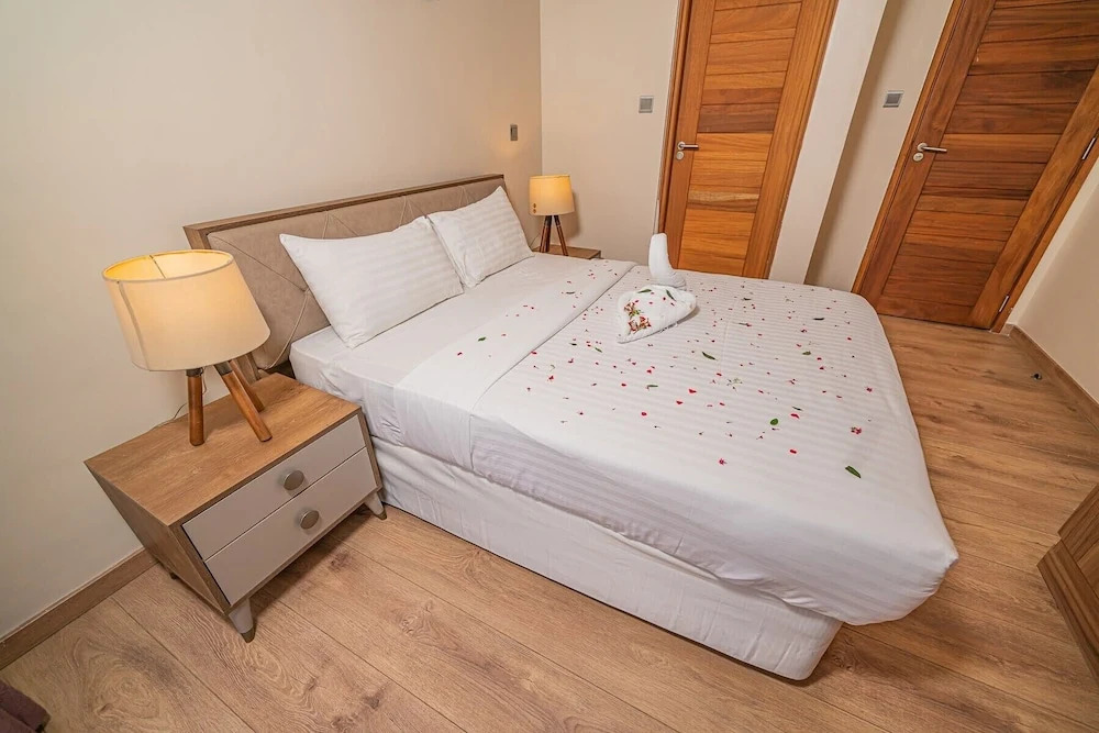 Lux Suites 37 on Kikambala Apartments
