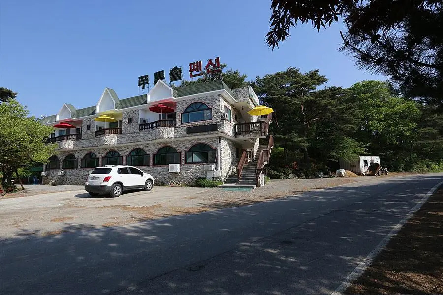 Kkotjipureunsol Pension
