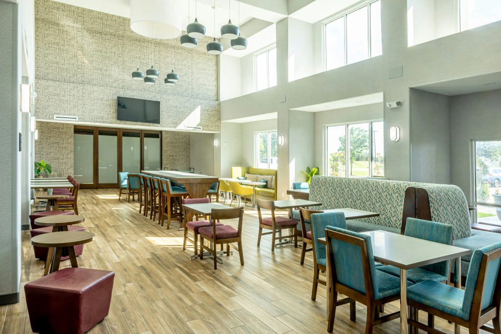 Hampton Inn & Suites Cleburne