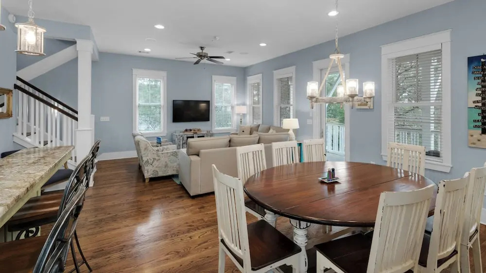 Minutes to the Beach - Gated Community With 2 Pools