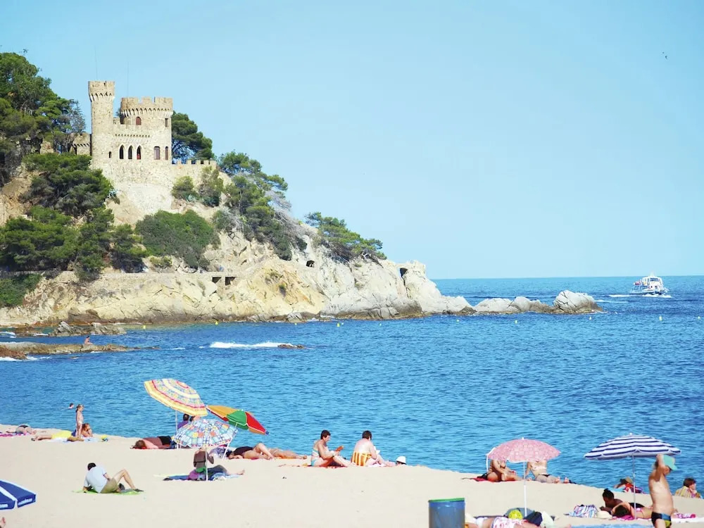 Modern Villa in Lloret de Mar with Private Pool