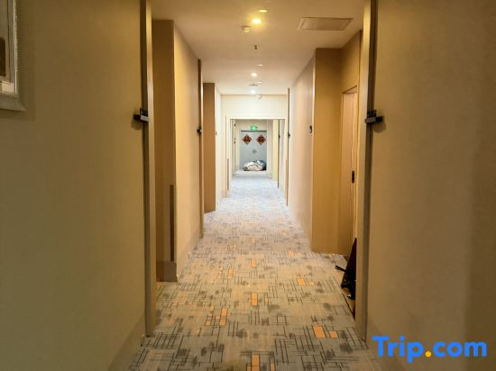 GreenTree Inn Shandong Qingdao Jiaozhou Bus Terminal Station Haier Avenue Express Hotel