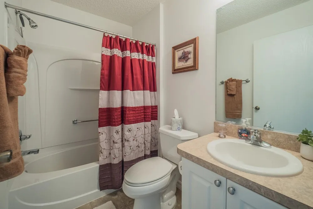 Judson Street 2237 by White Pelican VR
