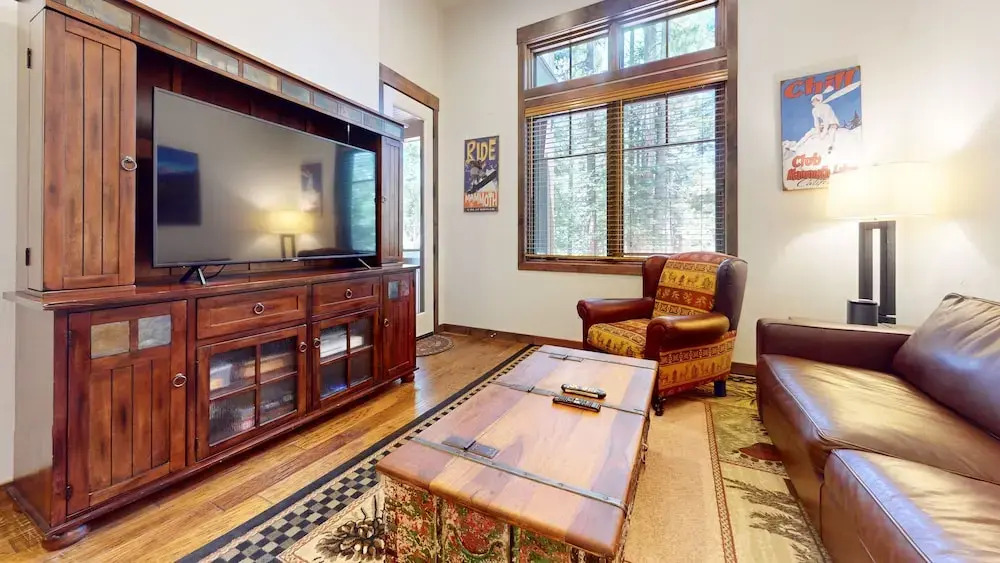 Woodwinds #1323 4 Bedroom Townhouse