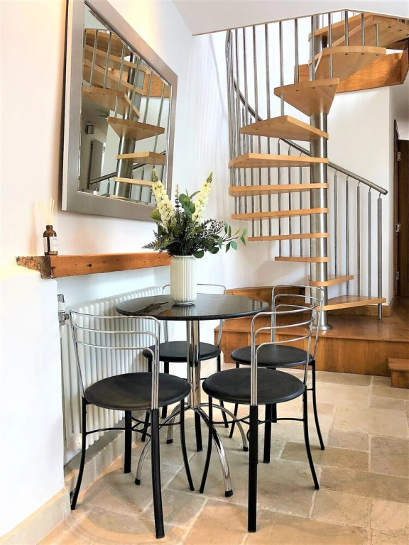 Prime Location- Detached Clifton Home With Parking
