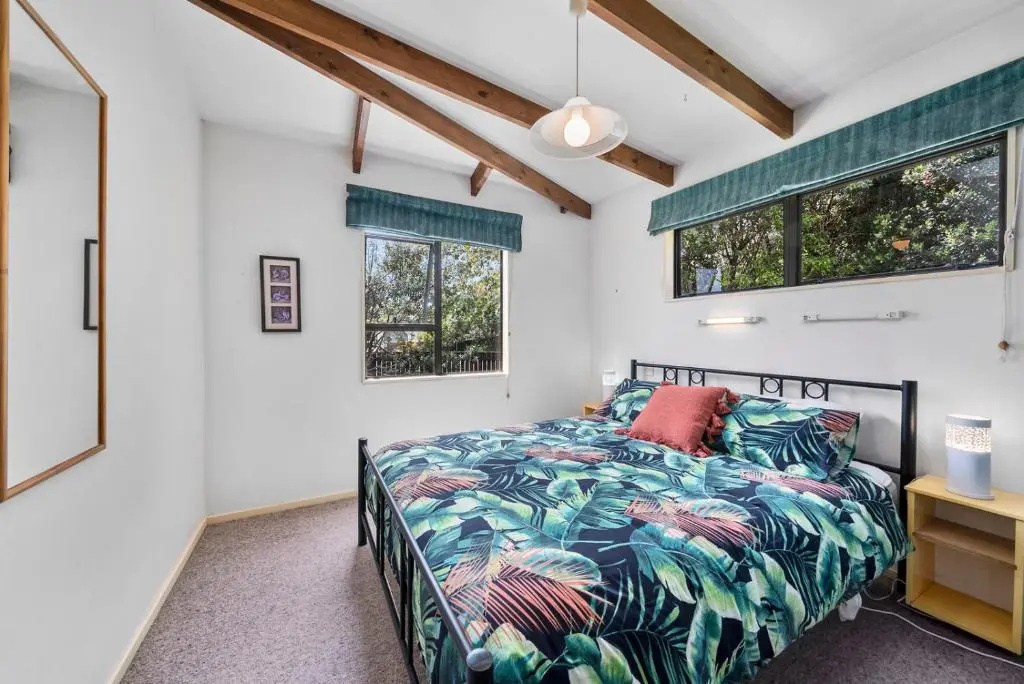 Waimea Cottage - Waikanae Holiday Home