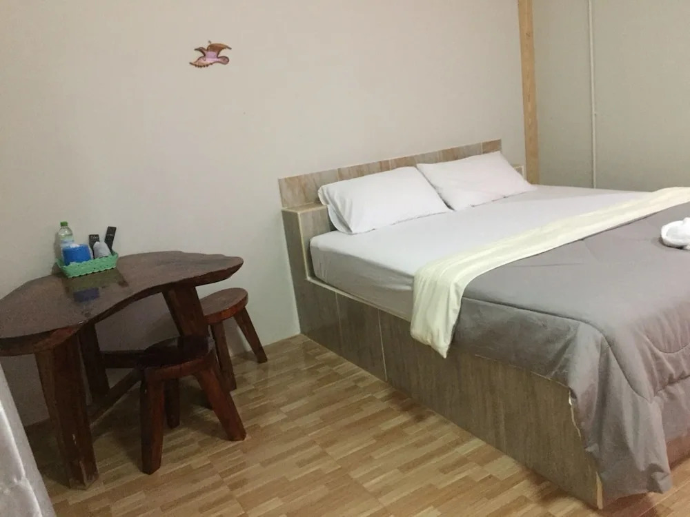 Plainam Resort