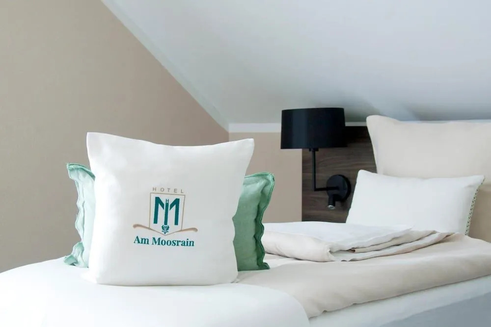 Hotel Am Moosrain Garni