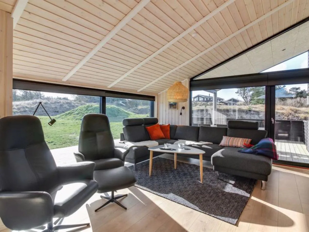 "Henrich" - 300m from the sea in NW Jutland