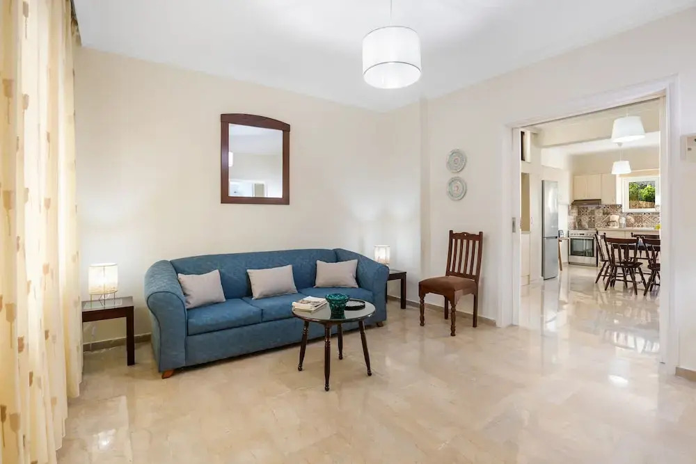 Dragonfly Apartment in Chania
