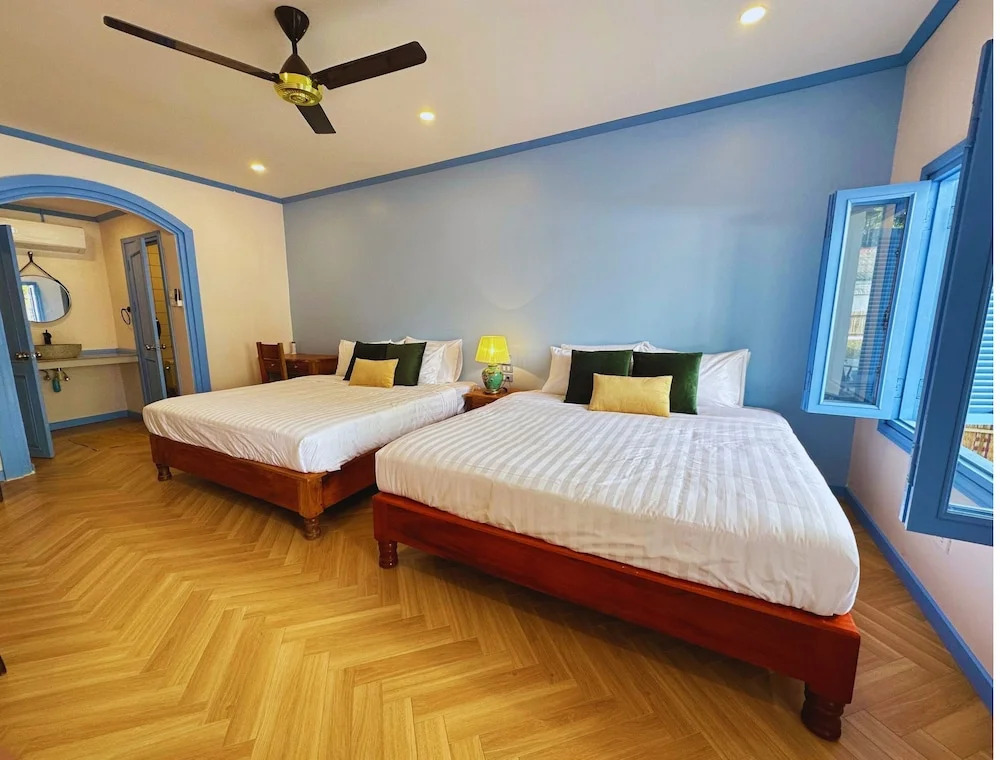 Sadakham Hotel
