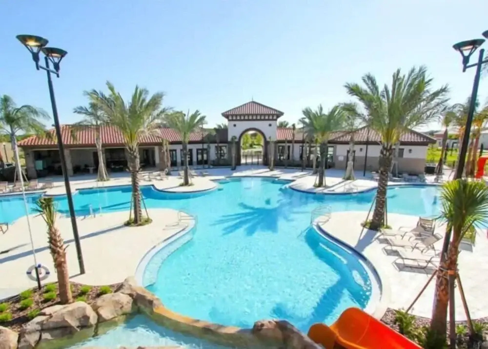 Summer Deal! 5 Bdrm Solterra Home!