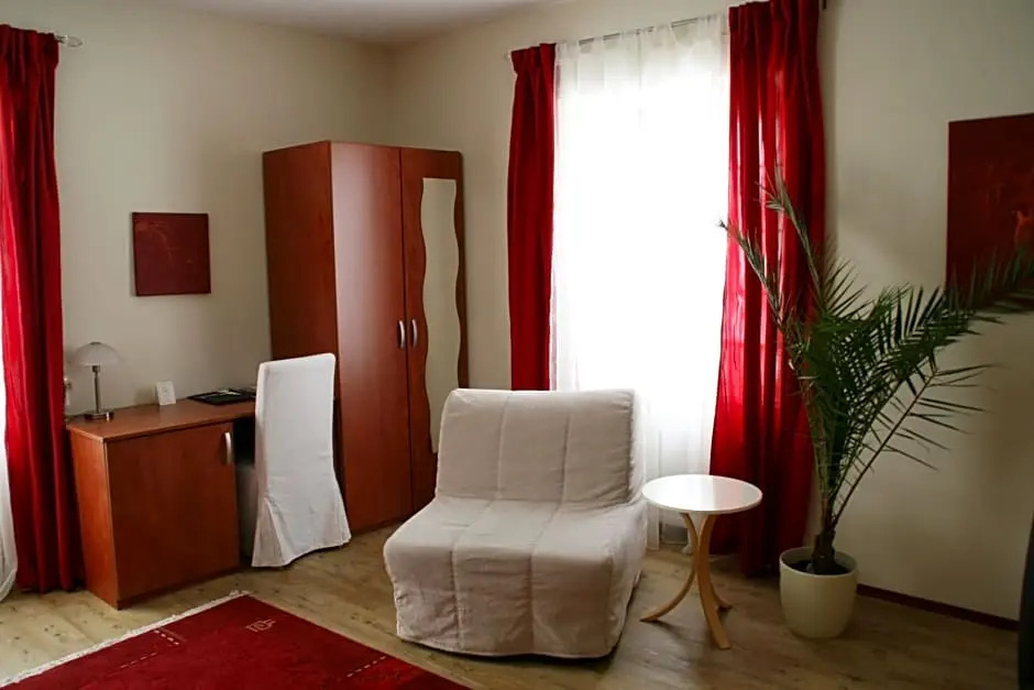 Gösser BACHGASSLHOF -- Bed and Breakfast -- Apartments