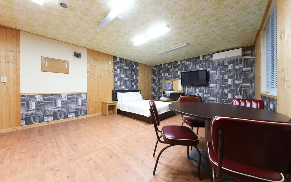 Gwangju Cheomdan Hotel