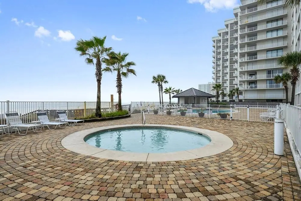 Windward Pointe 801 East Corner-unit Beachfront