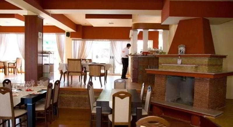 Hotel Uni Palas II