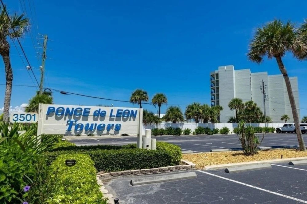 604 Ponce de Leon - 2 Br Condo