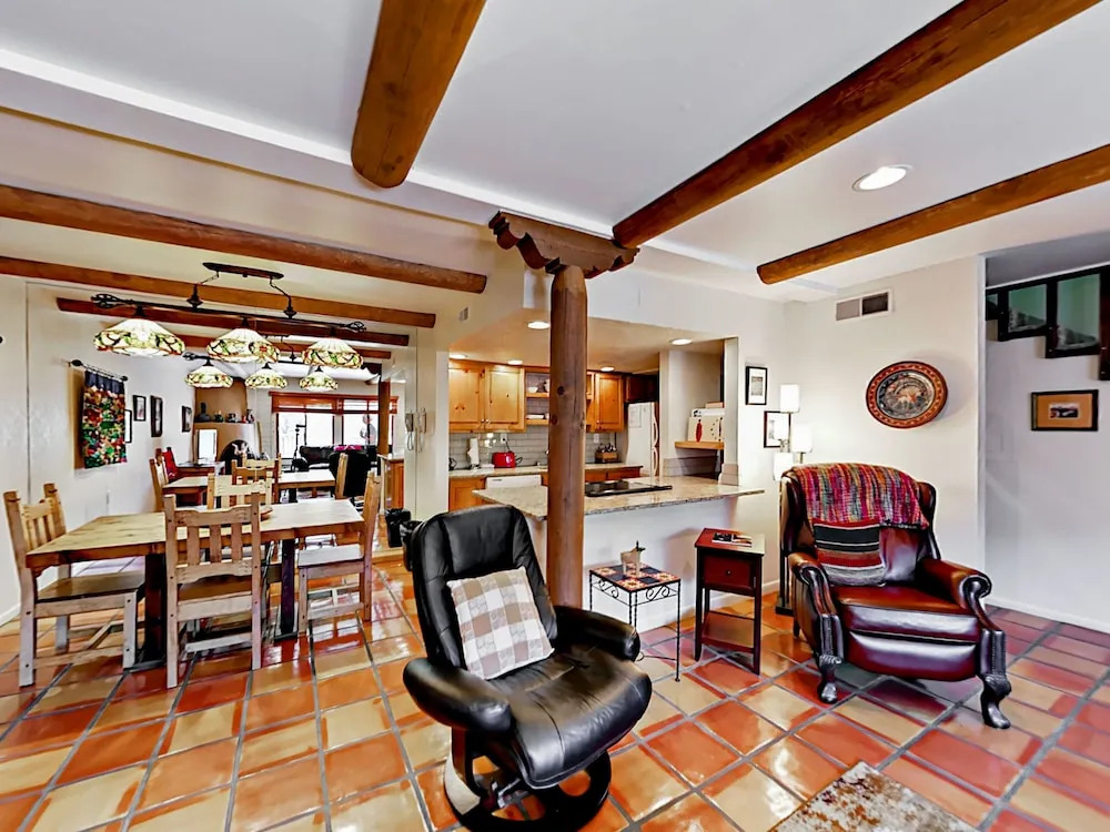 320 Artist Road Condo Unit 94 2 Bedrooms 2.5 Bathrooms Condo