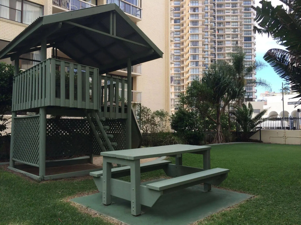 Aloha Apartments