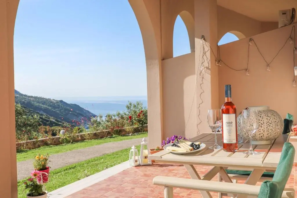 Tramontana House2