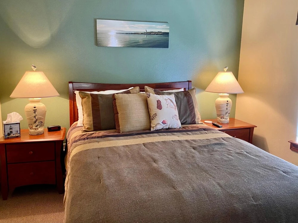 Waters Edge 101 Ocean Front