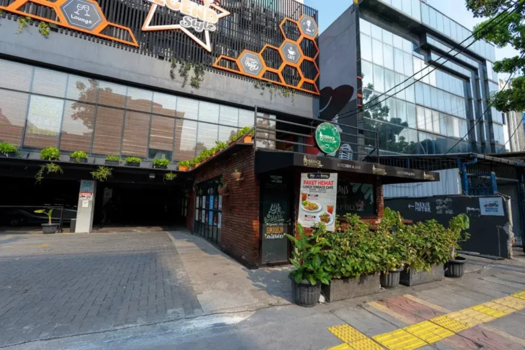 Sans Hotel Roxy Jakarta