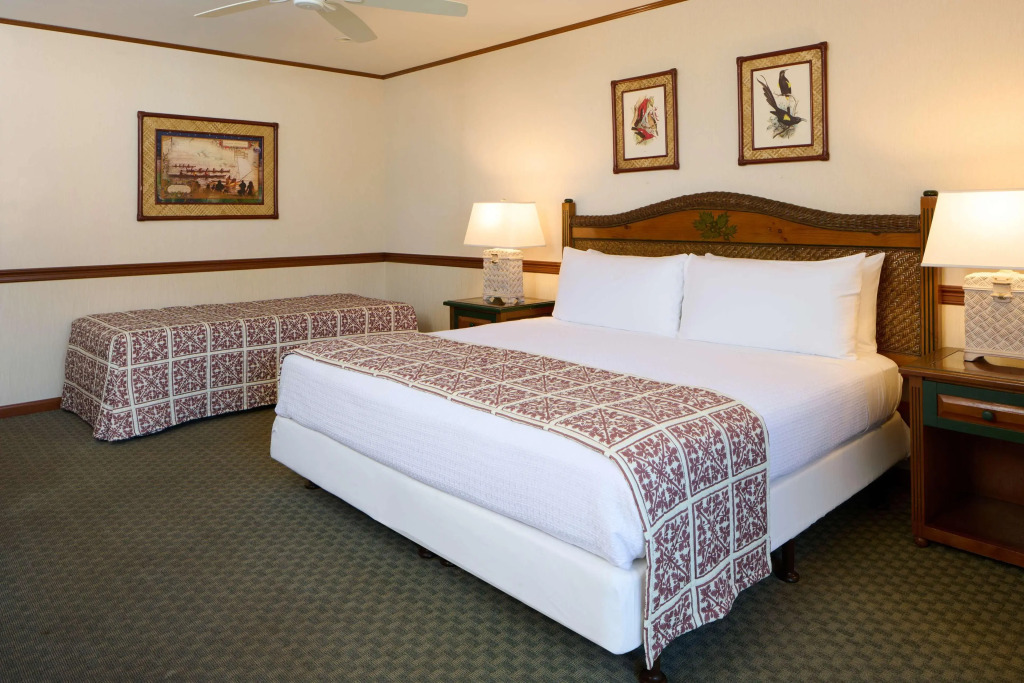OUTRIGGER Kāʻanapali Beach Resort