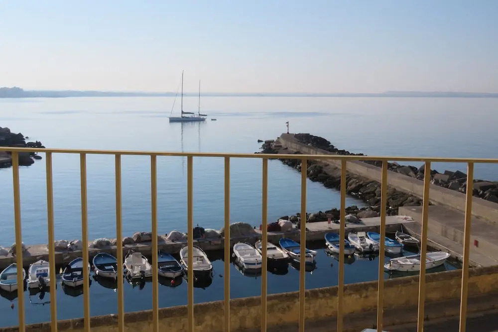 Palazzo De Tomasi B&B
