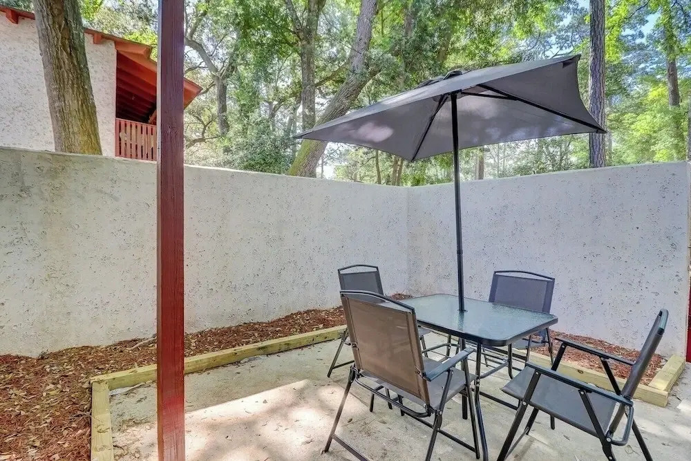 Family 2BR Retreat Near Beach + Pool Hilton Head
