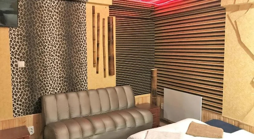 MAMBA HOTEL - готель в укритті