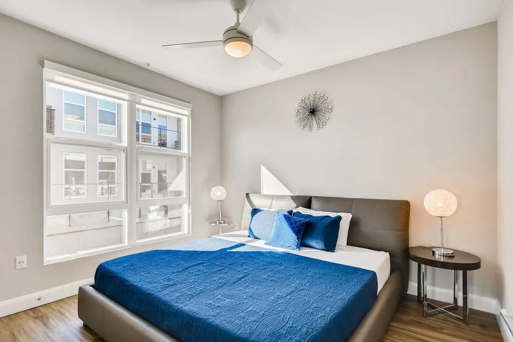 Pacific Beach Luxury Suites by Barsala