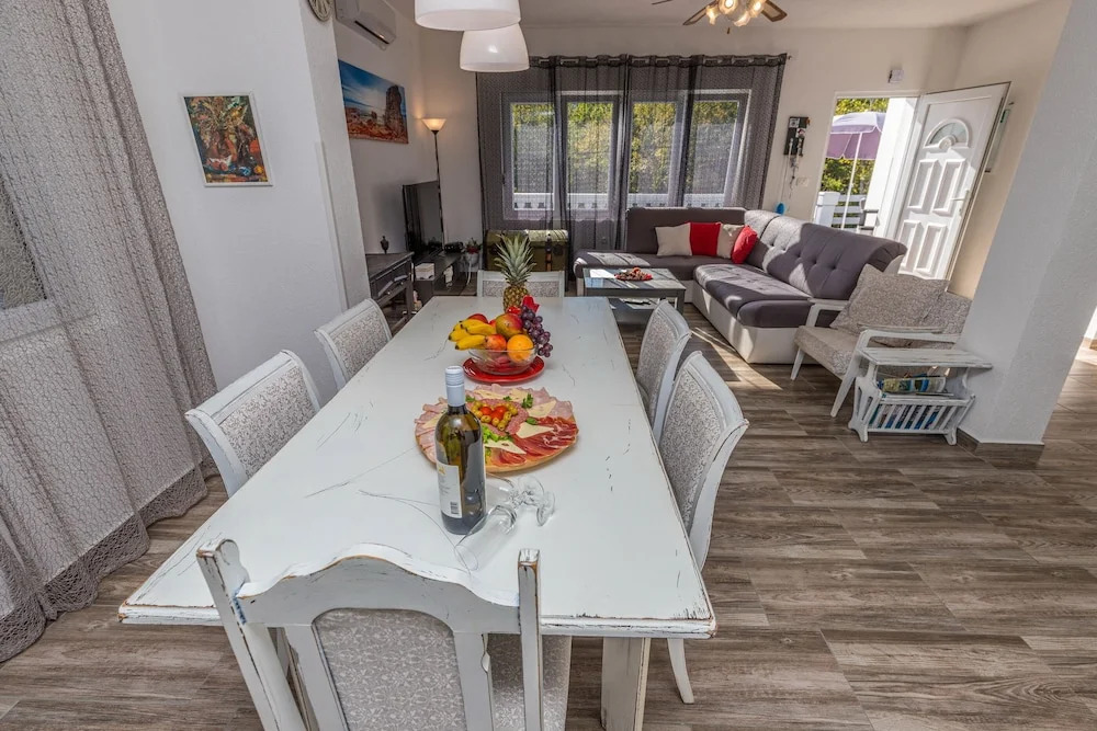 Villa Stingray