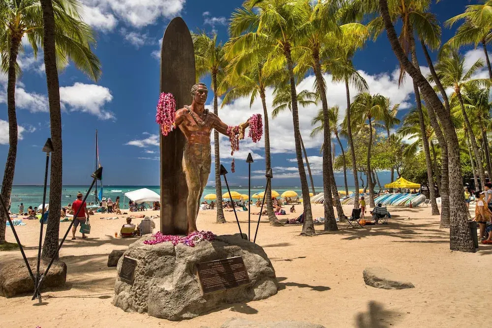 Waikiki Banyan 1BR Condos with No Parking