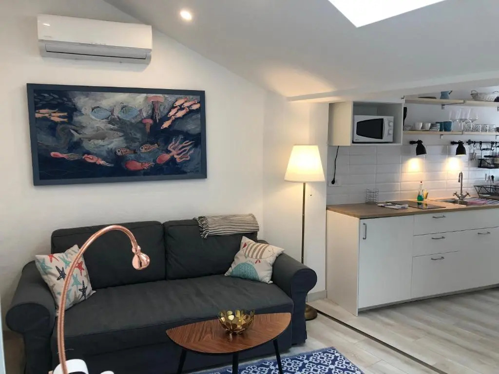 Sweet Suite with free private parking