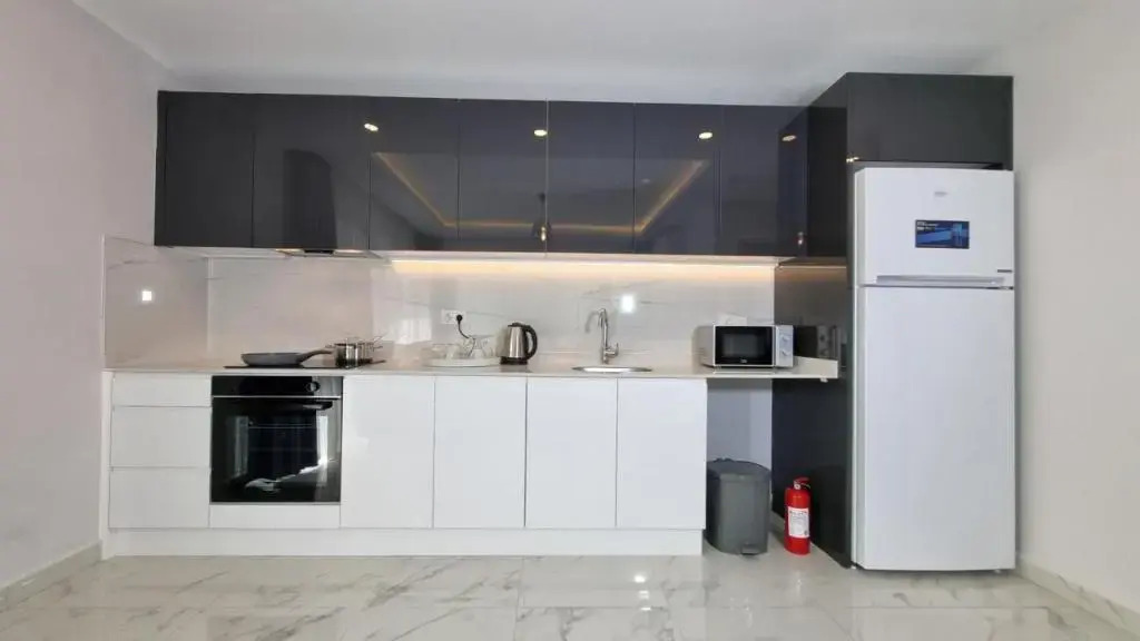 Elite Luxury Suite - City 3