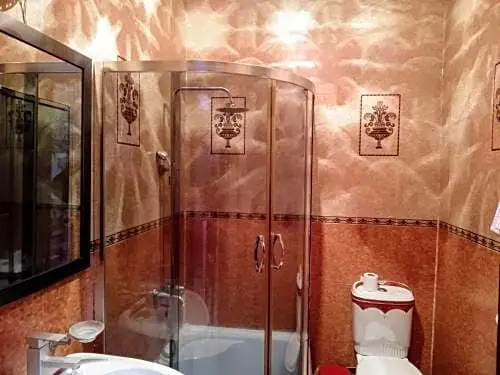 Hotel Edemi Castle