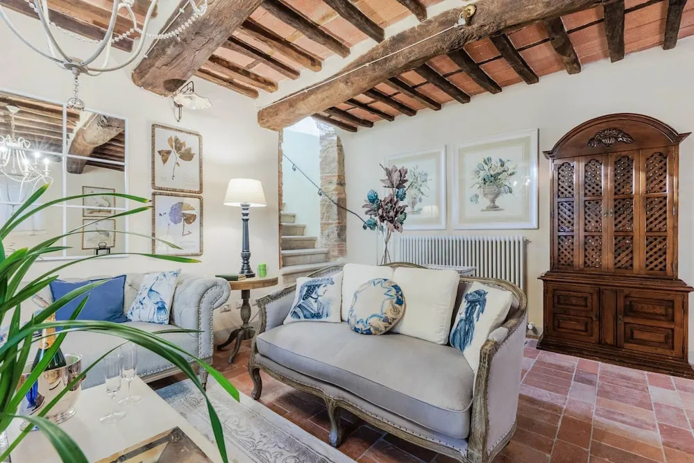 Villa near Lucca with Tuscan Charm