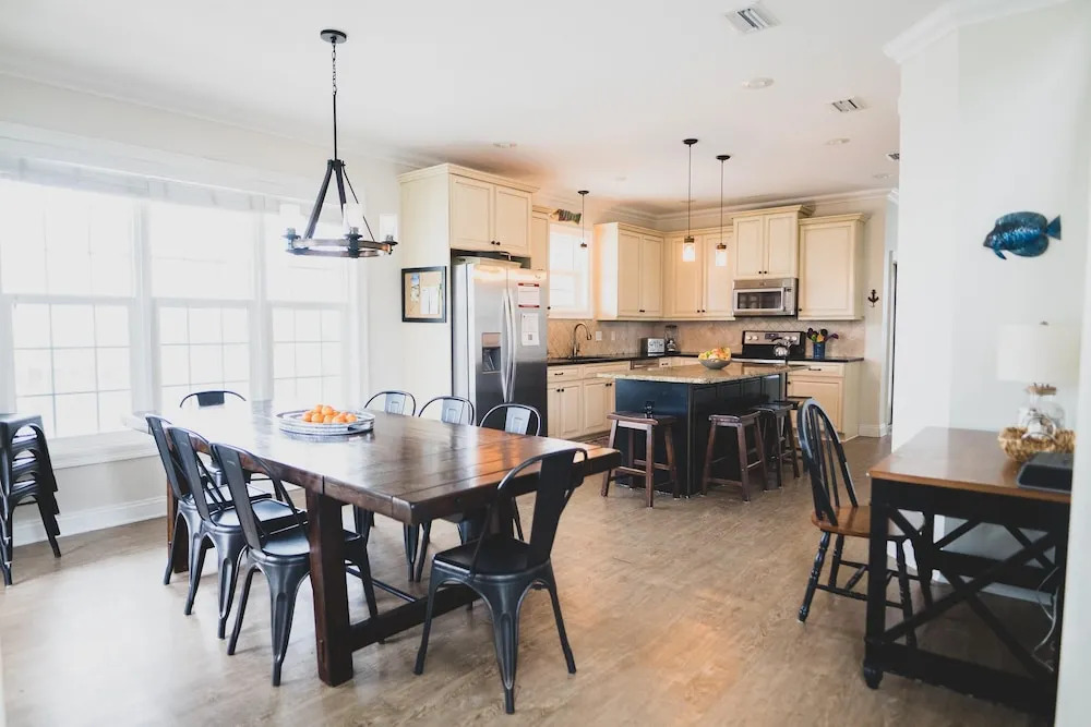 Veranda Views by Pristine Property Vacation Rentals