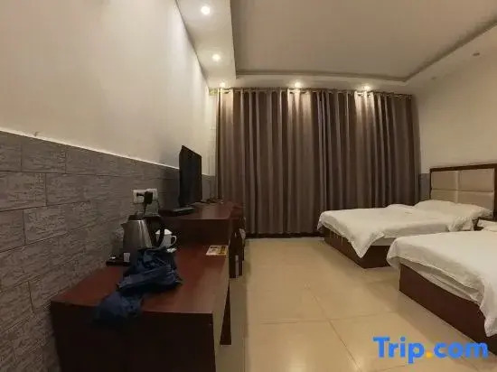 Pingle Xingfu Hotel