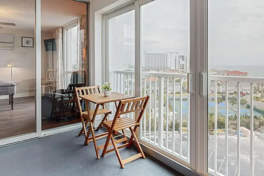 Shoreline Towers 3094