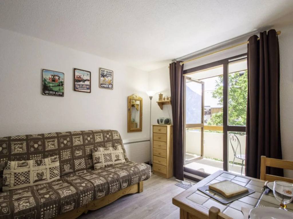 Chalets du Soleil 33701