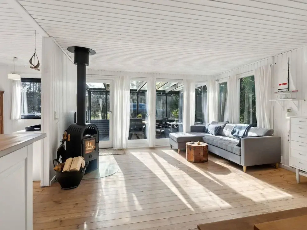5 Star Holiday Home in Hals