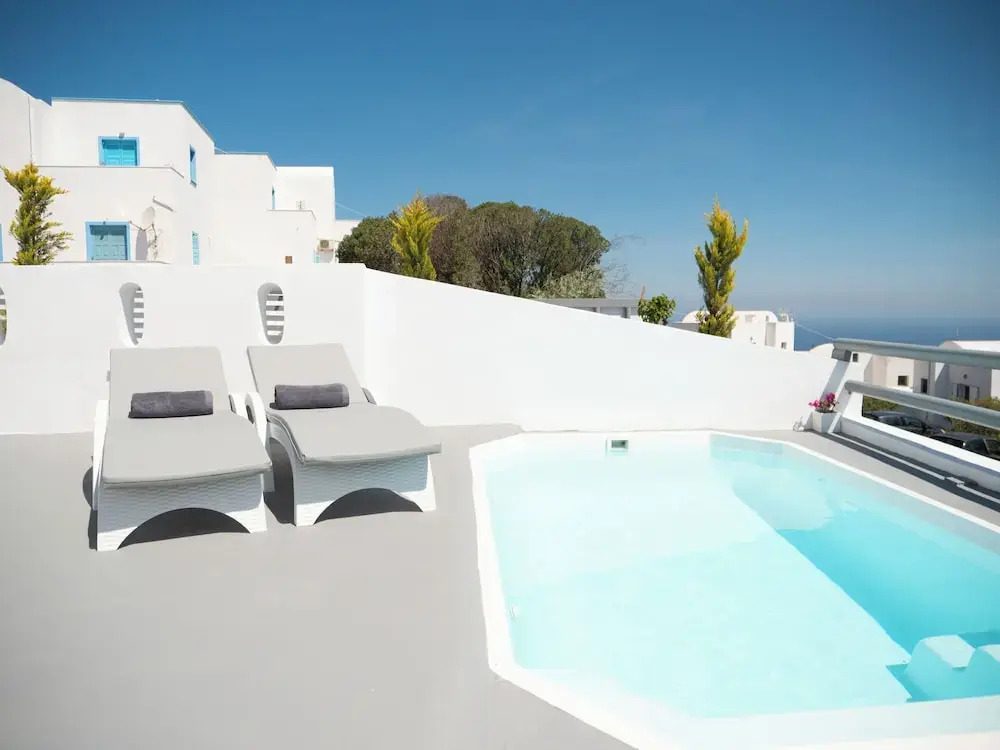 Anthemis Suites
