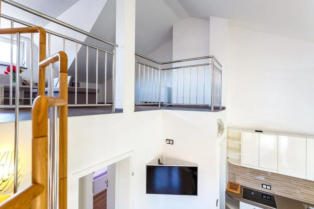 Apartment and Room Marija