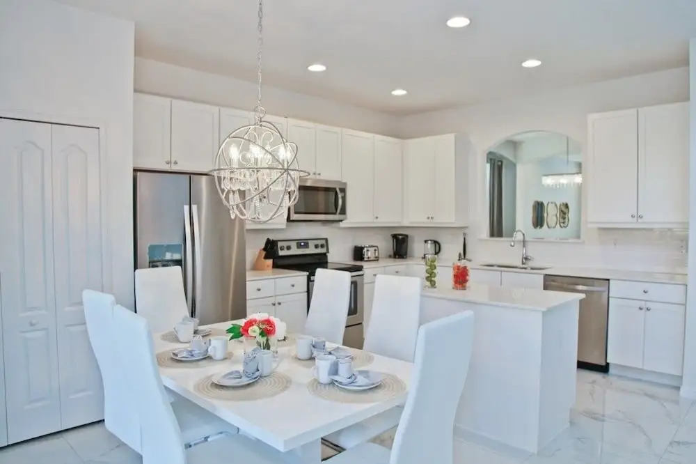 New Sleeps 16 W/pool,spa& Star Wars Game Room 6 Bedroom Villa
