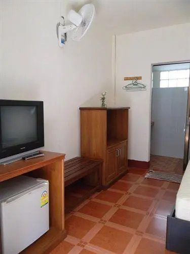 Maenam Villa Hotel
