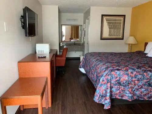 Economy Inn