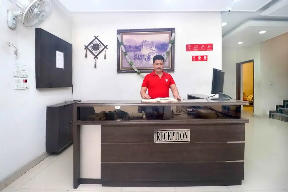 OYO 18964 Hotel Temple View